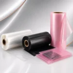 Bobinas de filme de polietileno aditivado antiestático rosa, filme antichama preto, filme transparente e sacos antiestáticos para proteção de componentes eletrônicos.